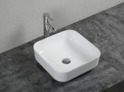 Lavabo Da Appoggio Dora 38,5x38,5 H14 In Ceramica Bianco Lucido