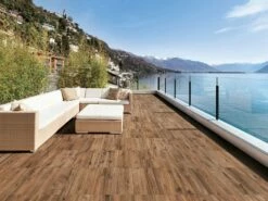Piastrella Ekowood Brown XOUT 60X60 Gres Esterni Spessore 20Mm Effetto Legno Rovere Scuro