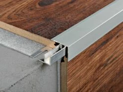 Profilo Gradino Global Wood Argento Stn 6-15Mm 2,7M